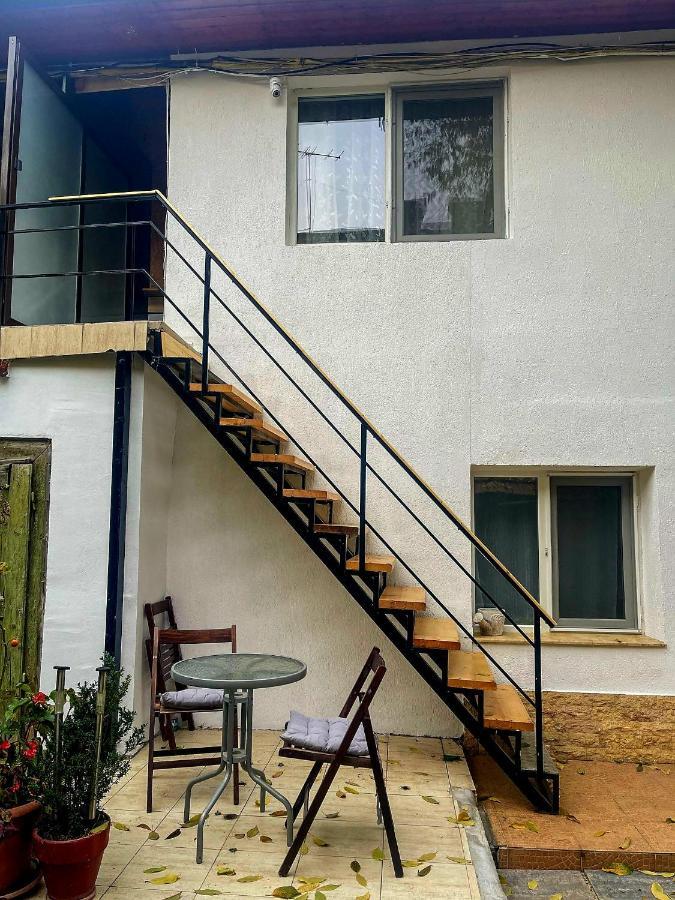 Buzz Apartment Cluj-Napoca Exterior foto